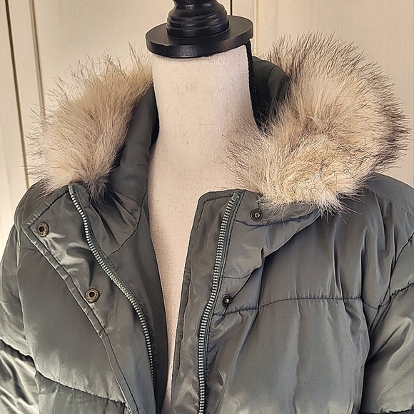 Gap Long Midi Length Olive Green Puffer Jacket - Picture 2 of 13